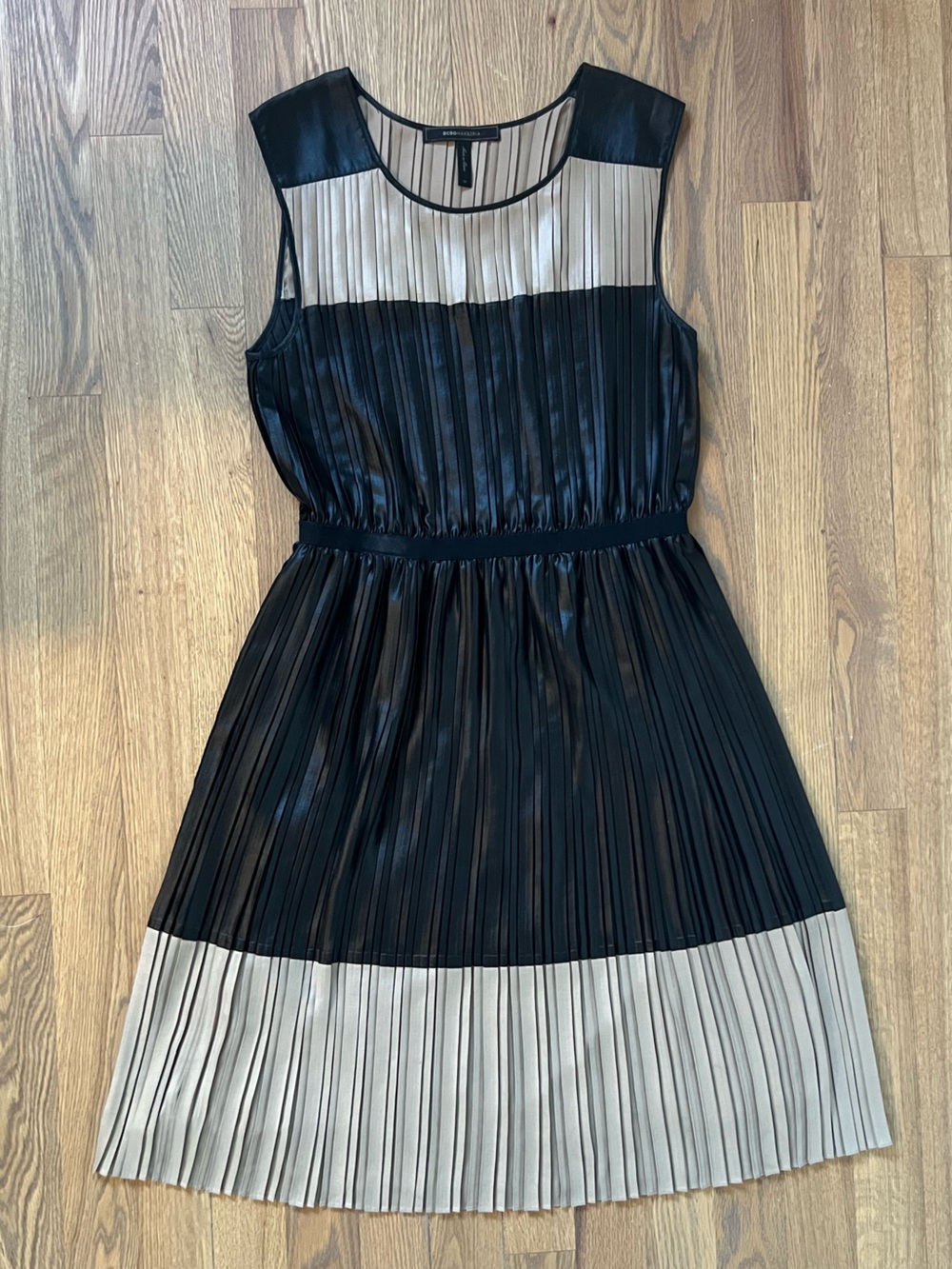 BCBG Black and Cream Pleated Sleeveless Dress